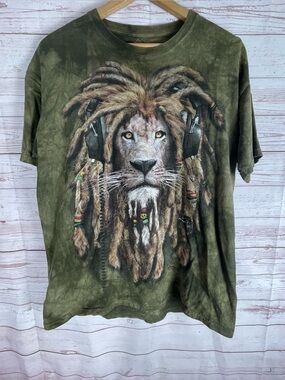 The Mountain Men's T-shirt Lion w/ Headphones Green Tie Dye Size XL
